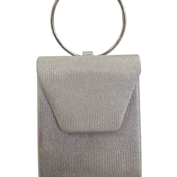 NWT PARIS CLUTCH - Picture 2 of 3